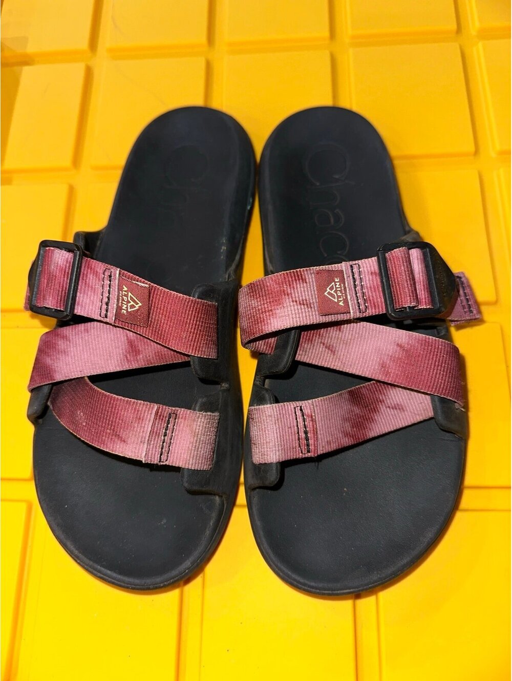 Chaco slides Size 8